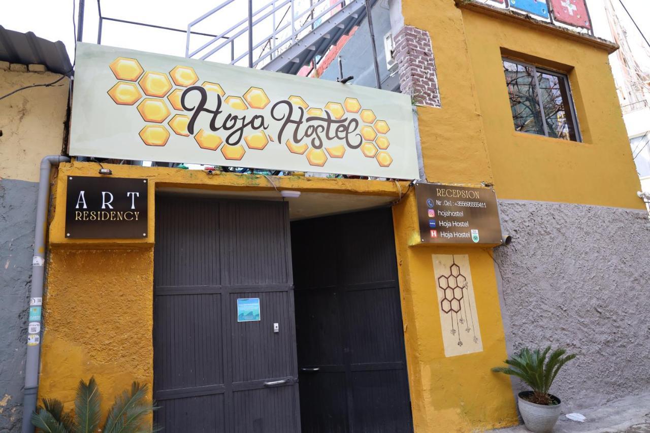 Hoja Hostel Tirana Buitenkant foto